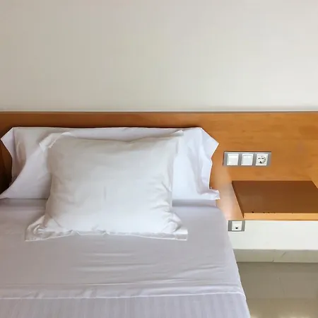 Viaurelia Hotel Montblanc