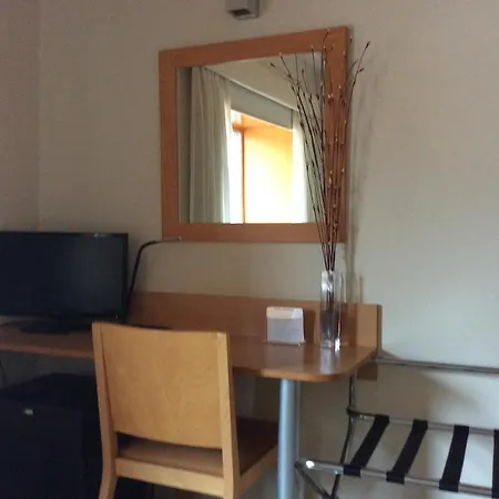 Viaurelia Hotel Montblanc